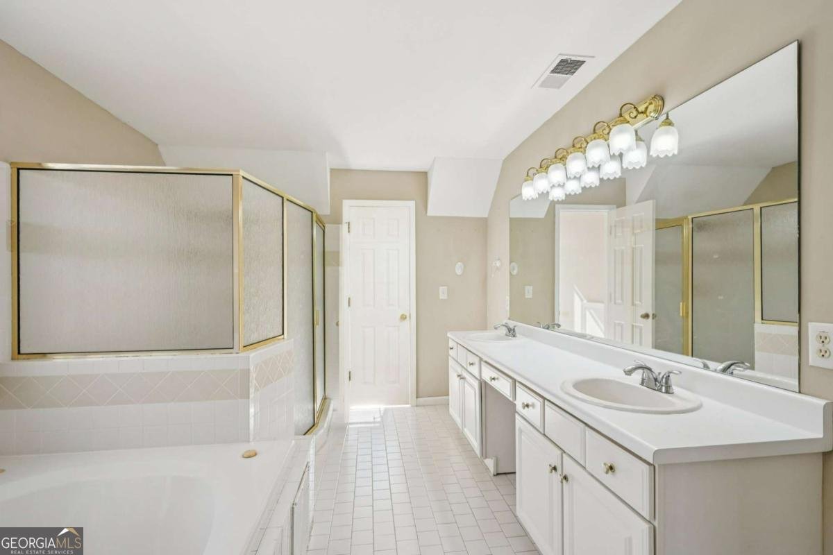 100 Julia Court Fayetteville - 27