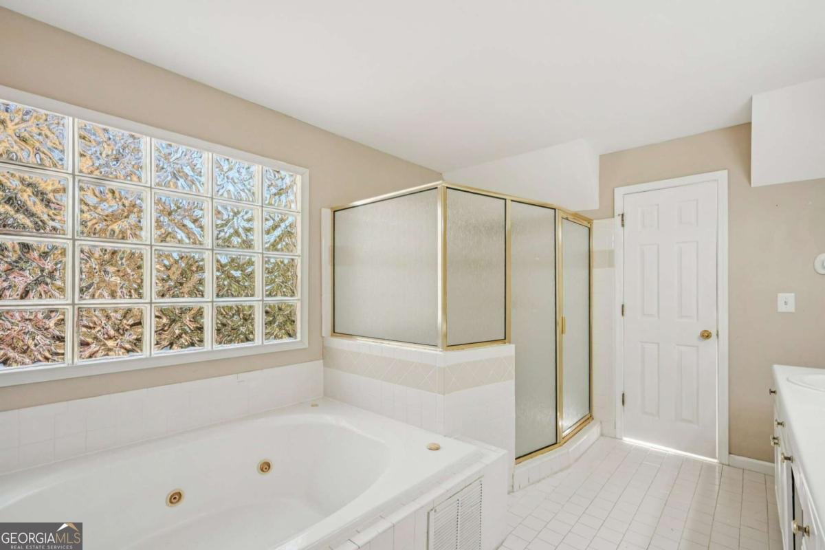 100 Julia Court Fayetteville - 28