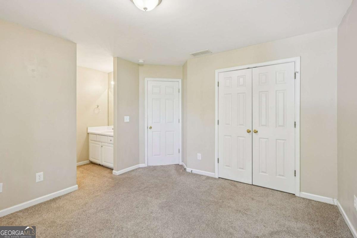 100 Julia Court Fayetteville - 37