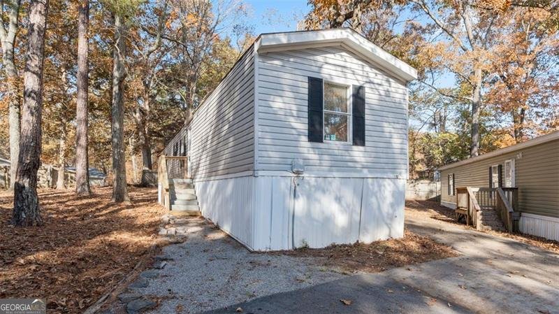 6266 DORSETT SHOALS Douglasville - 1