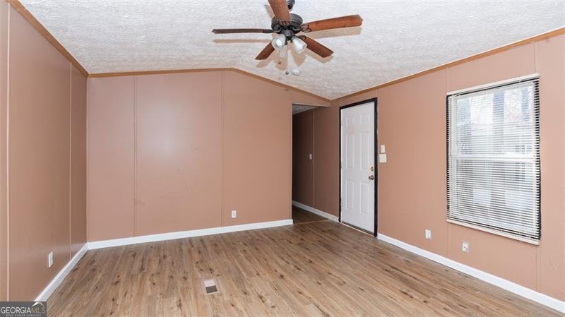 6266 DORSETT SHOALS Douglasville - 14