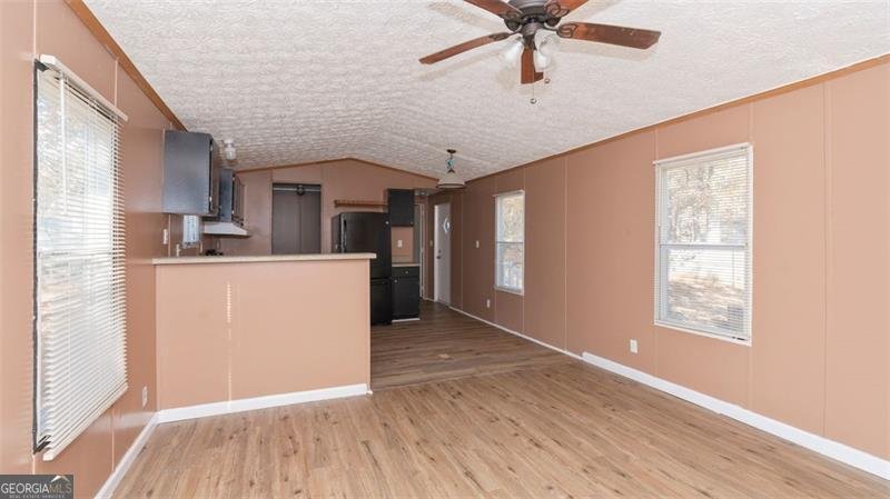 6266 DORSETT SHOALS Douglasville - 5