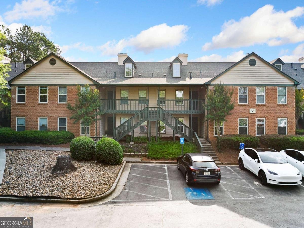 717 Beaufort Circle Duluth - 5