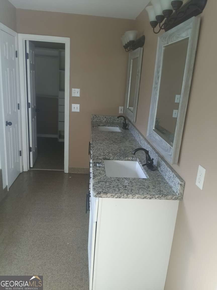 5165 Winding Stream Court Stone Mountain - 11