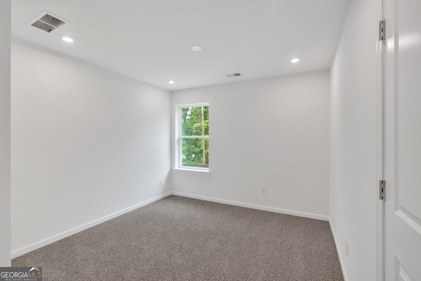 373 Waterbluff Drive Mableton - 18