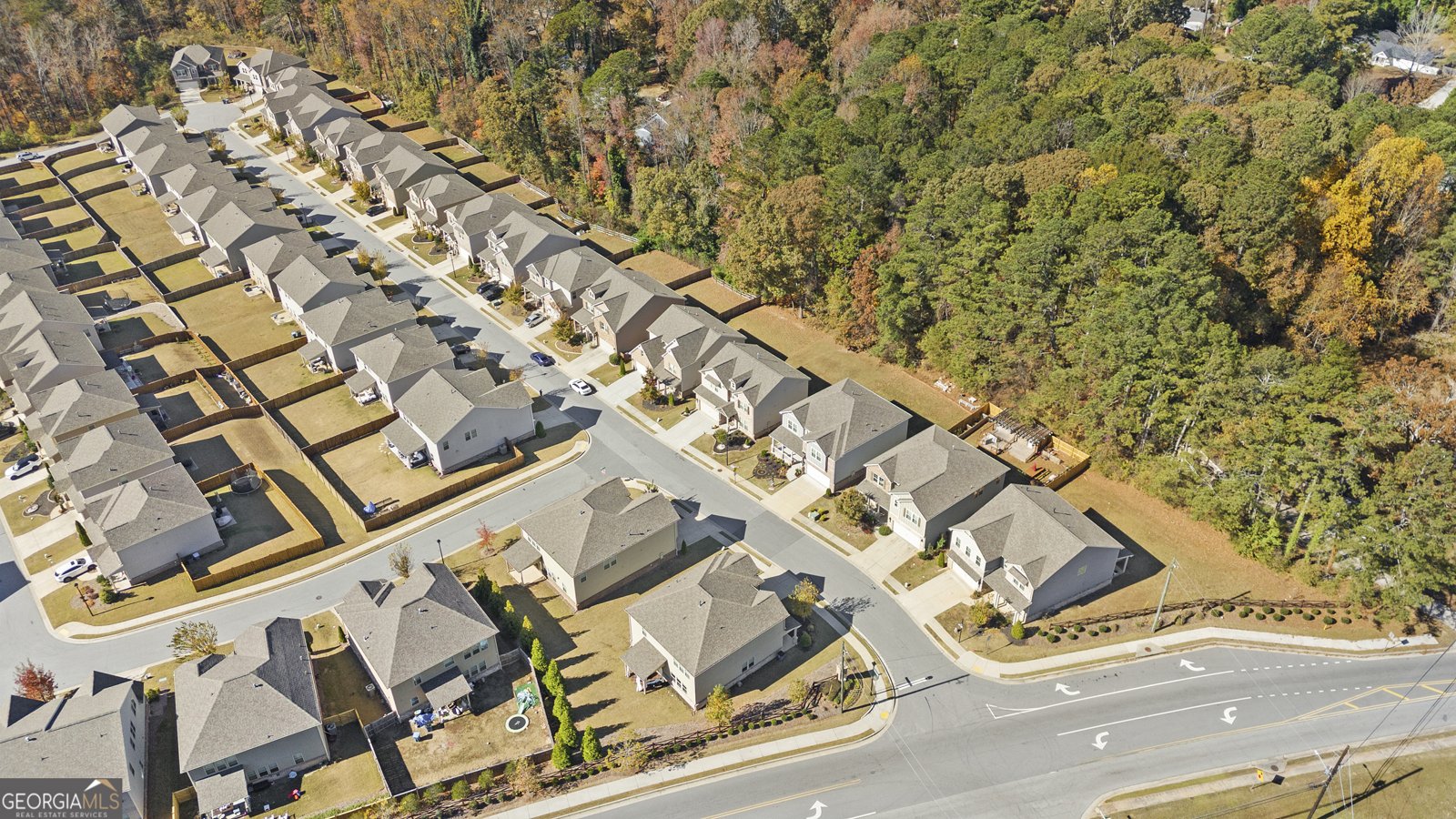 3227 Hidden Valley Circle Lawrenceville - 44