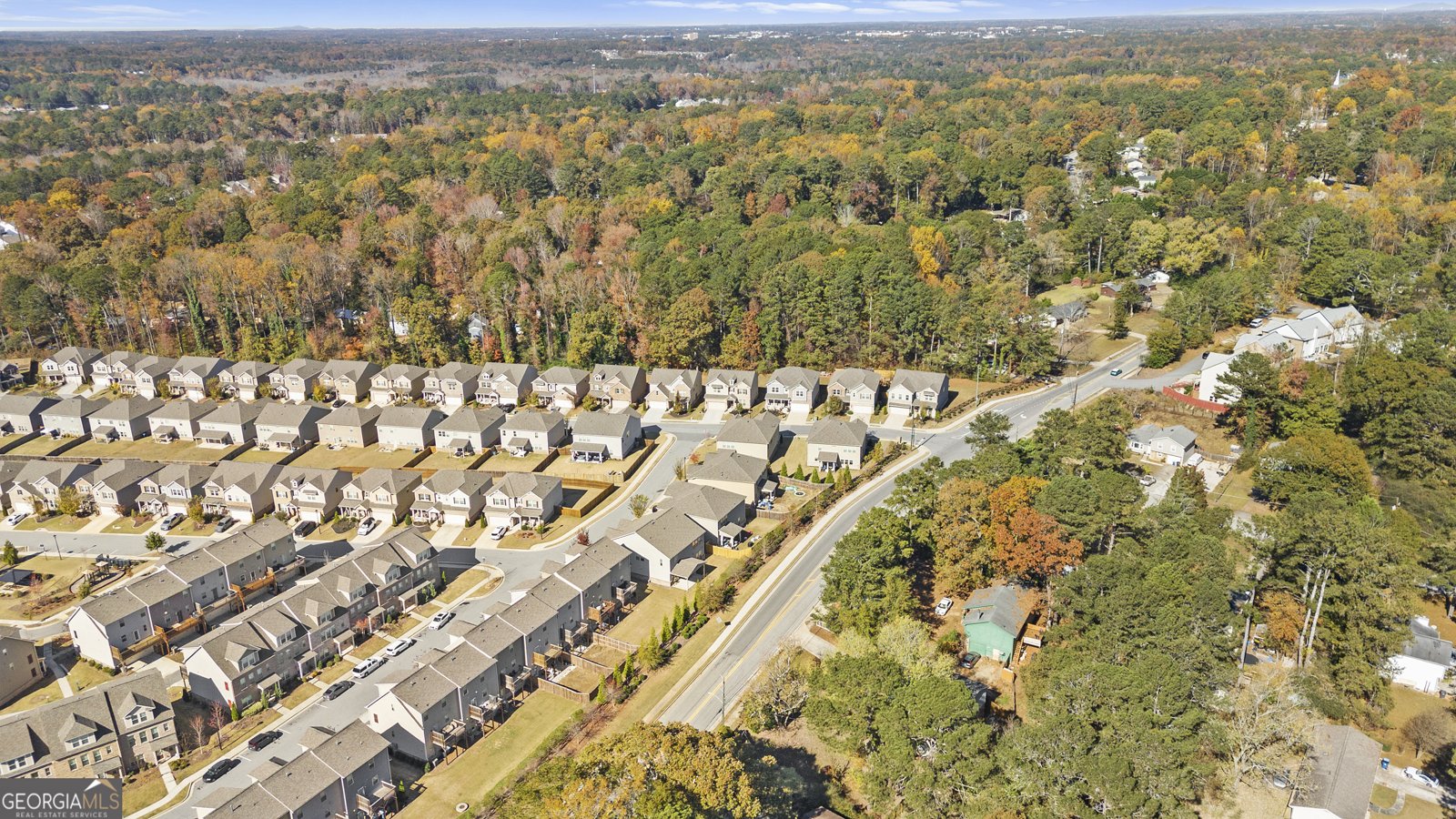 3227 Hidden Valley Circle Lawrenceville - 45