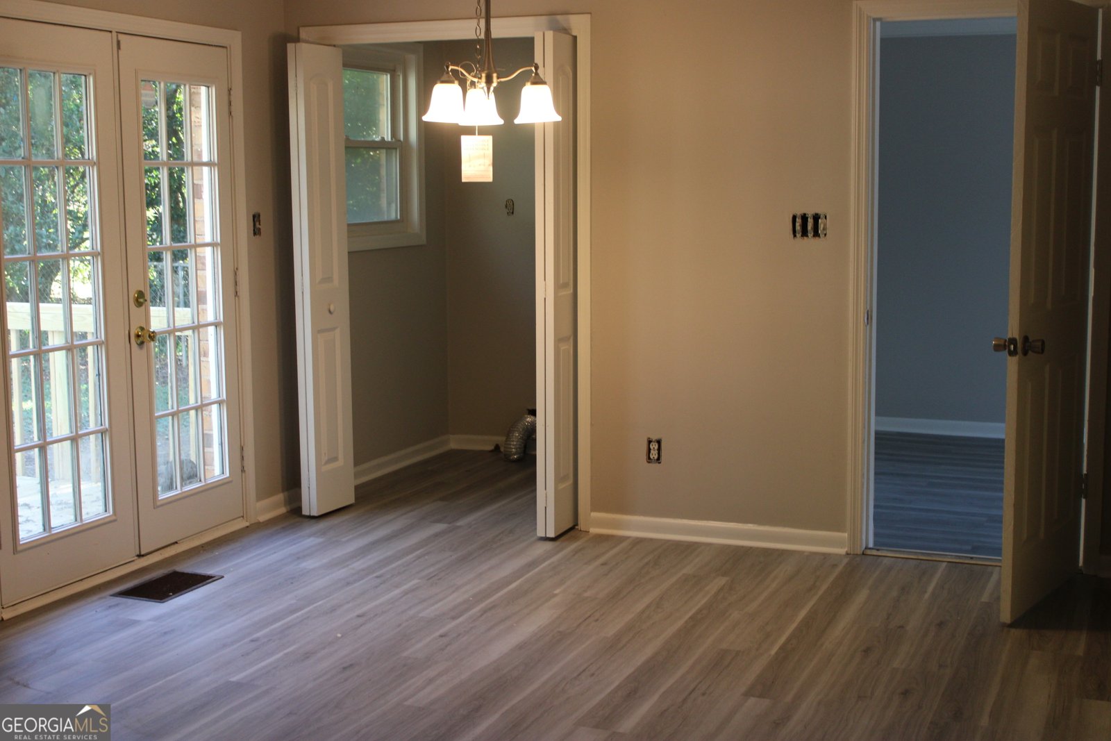 3014 Lakeridge Drive Conyers - 6