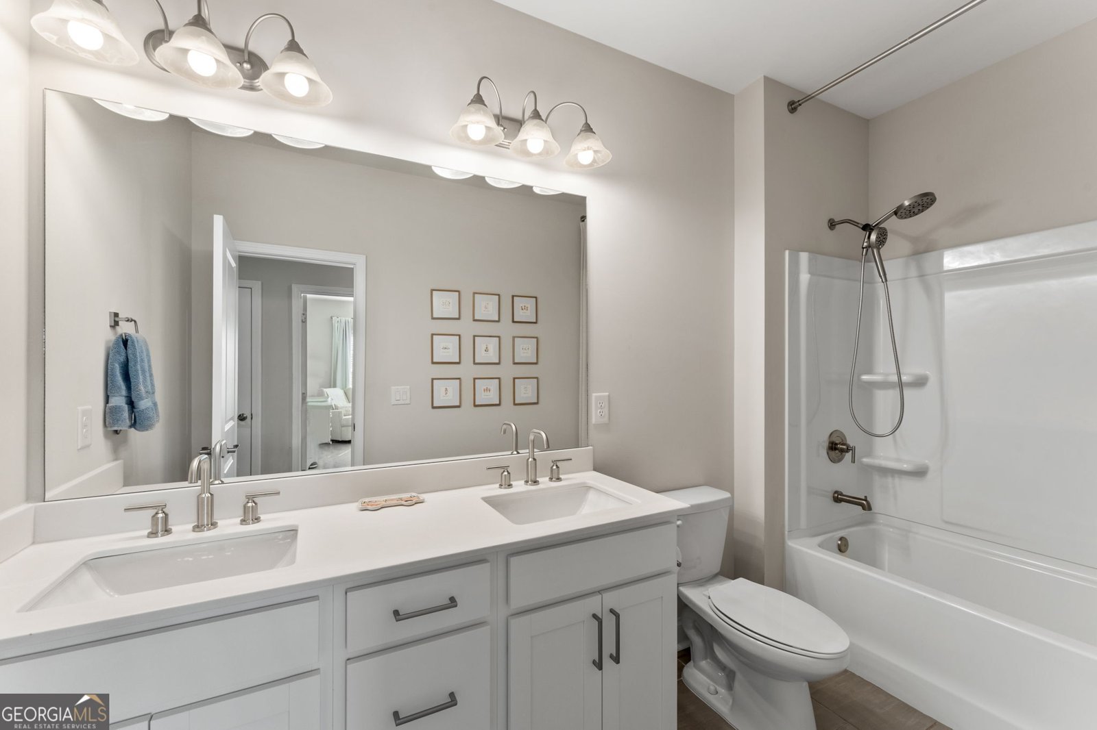 5075 Montes Lane Cumming - 5