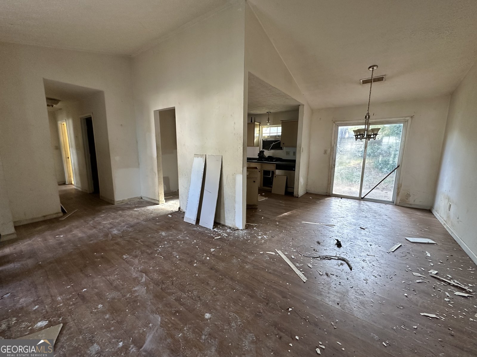 4561 Garden Hills Drive Stone Mountain - 6