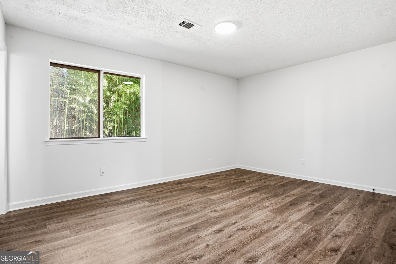 106 Garden Trail Stockbridge - 3