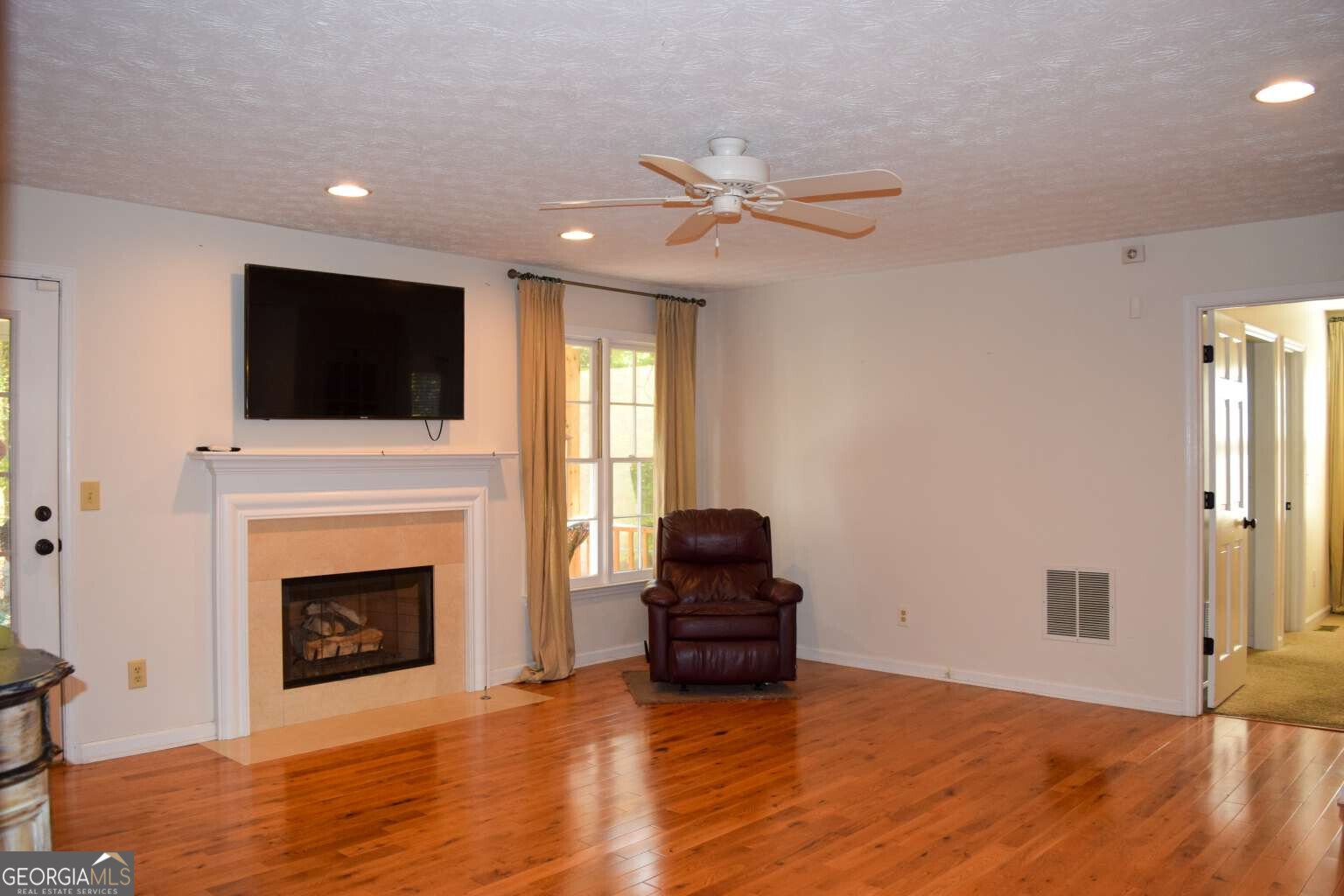 1068 Mill Drive Kennesaw - 22