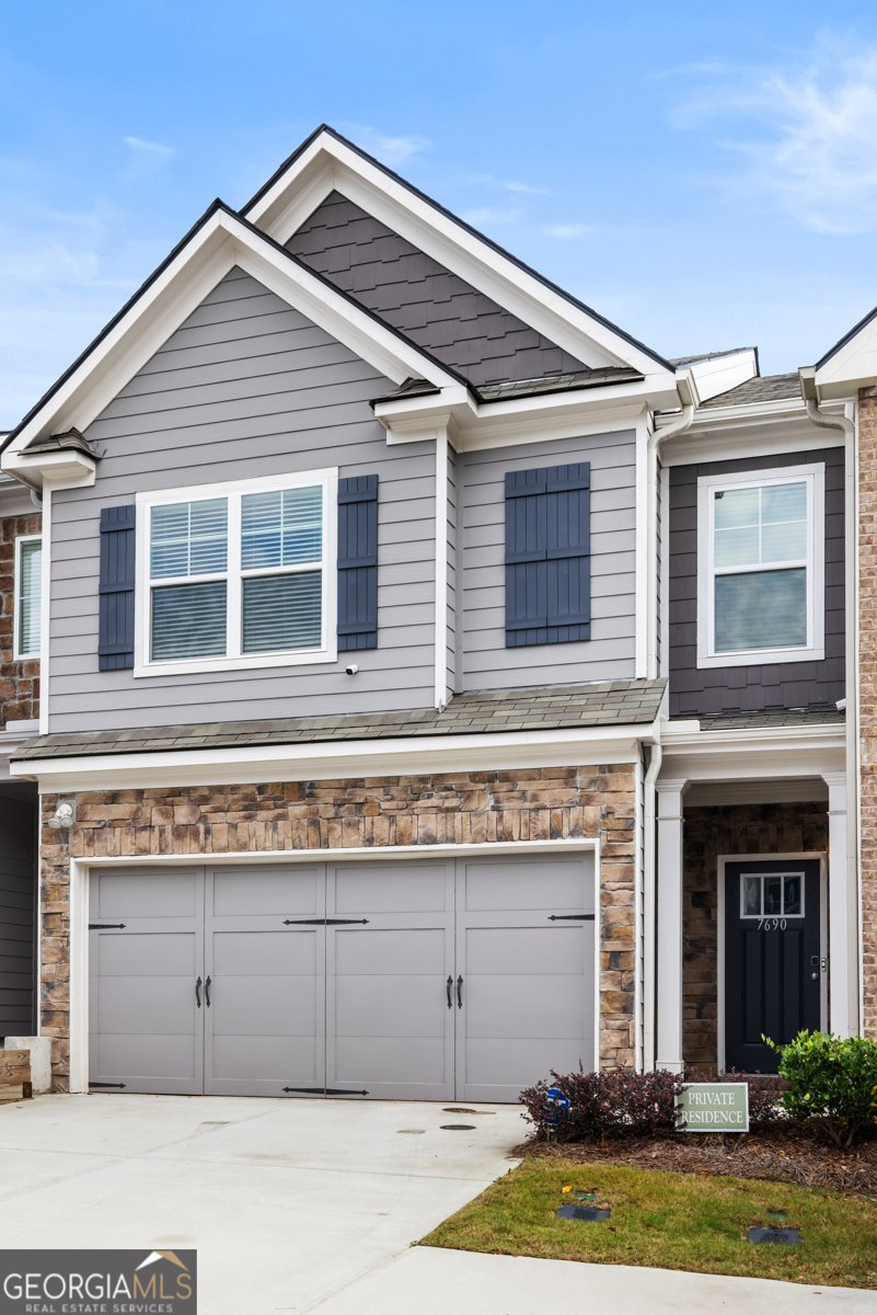 7690 Baron Road Fairburn - 3