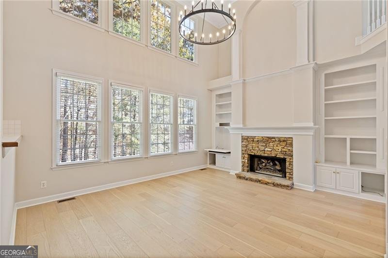 6425 Rutherford Suwanee - 13