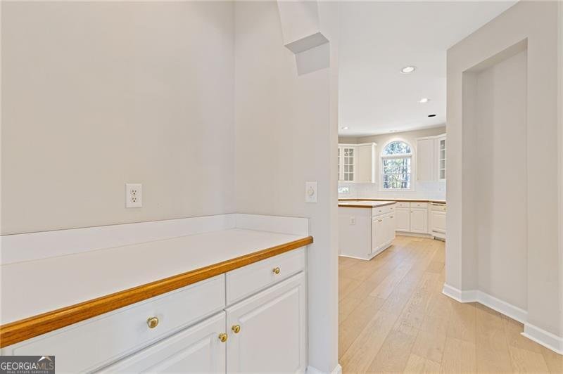 6425 Rutherford Suwanee - 17