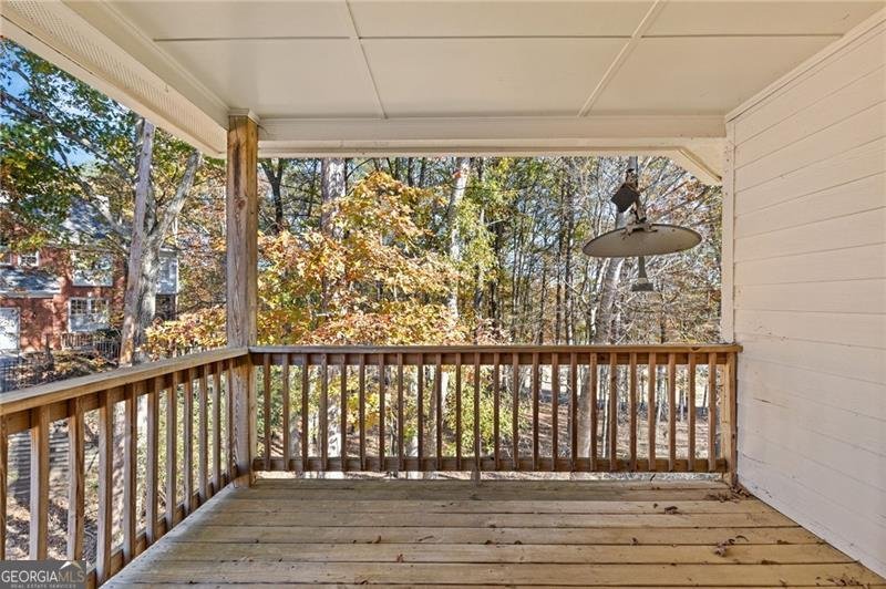 6425 Rutherford Suwanee - 29