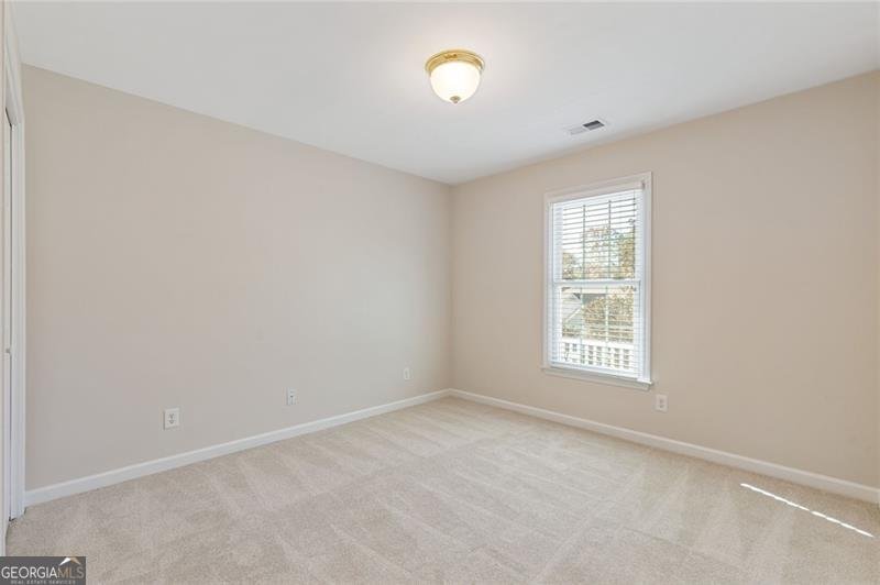 6425 Rutherford Suwanee - 35