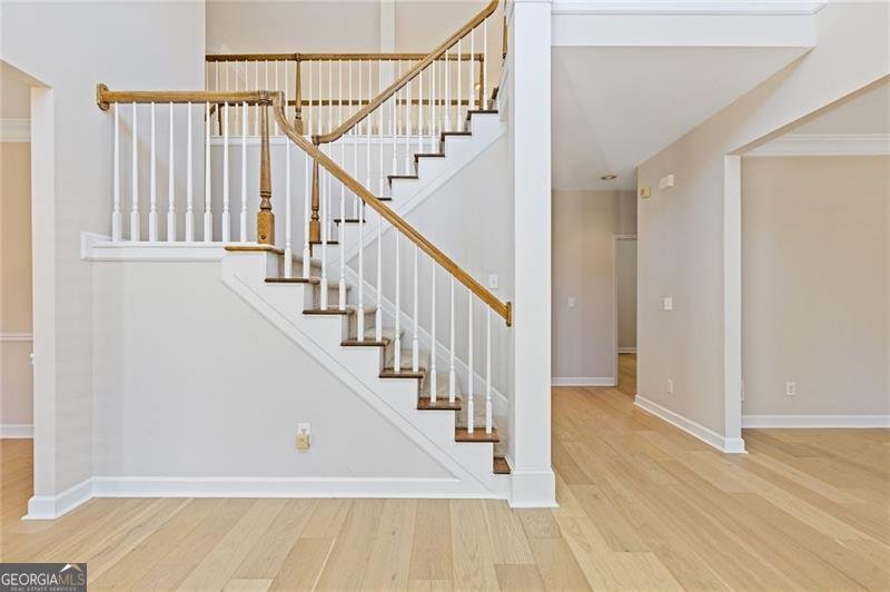 6425 Rutherford Suwanee - 7