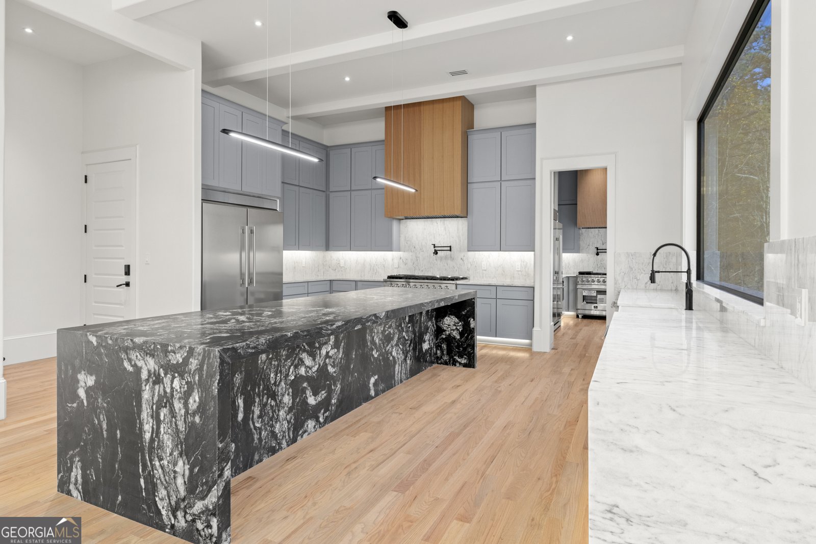 520 Heathmill Court Milton - 31