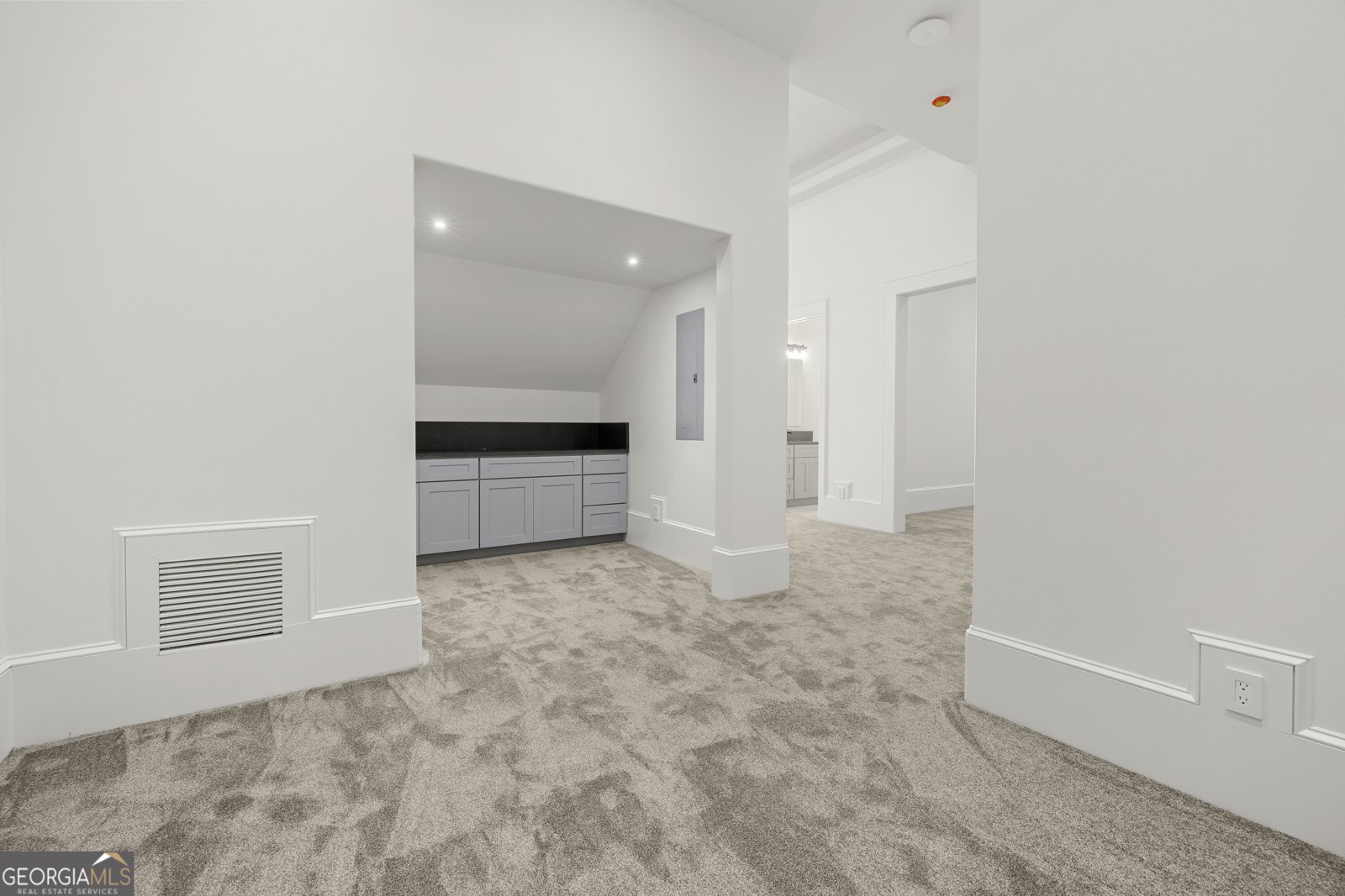 520 Heathmill Court Milton - 5