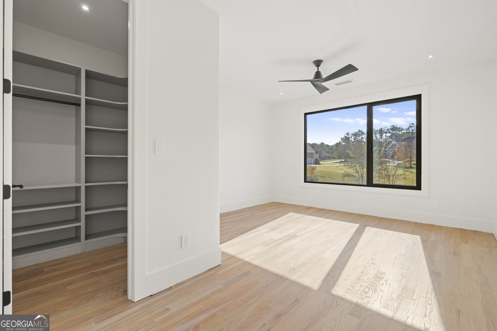 520 Heathmill Court Milton - 57