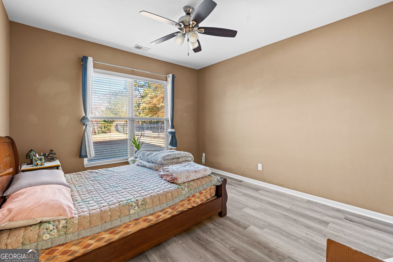 519 Bryant Lake Boulevard Lagrange - 19