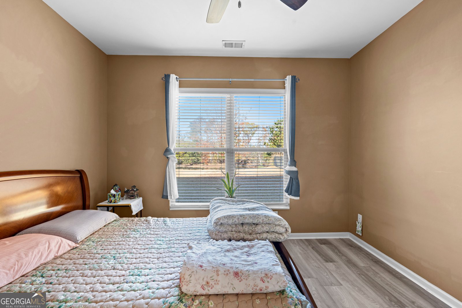 519 Bryant Lake Boulevard Lagrange - 20