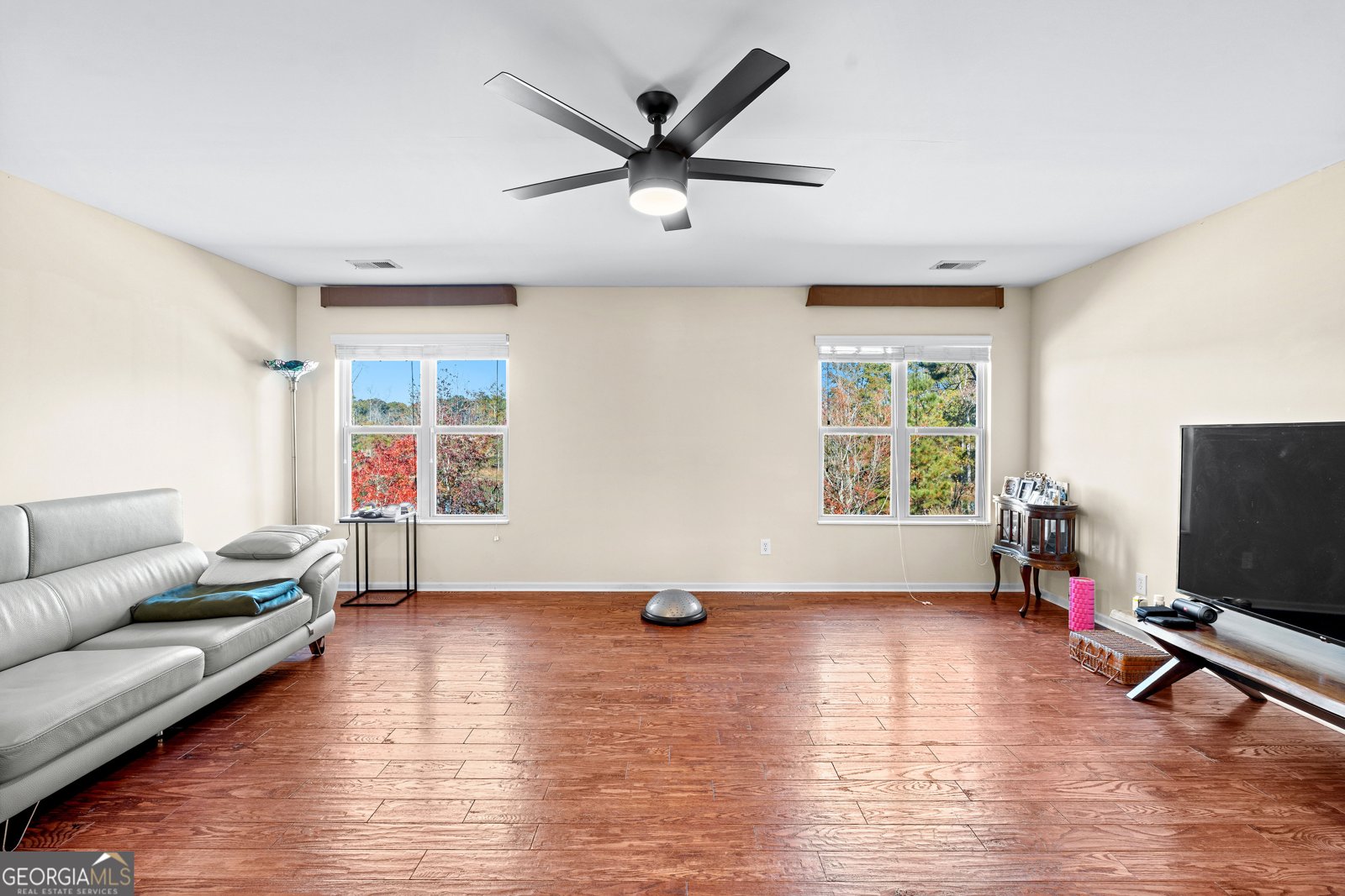 519 Bryant Lake Boulevard Lagrange - 23