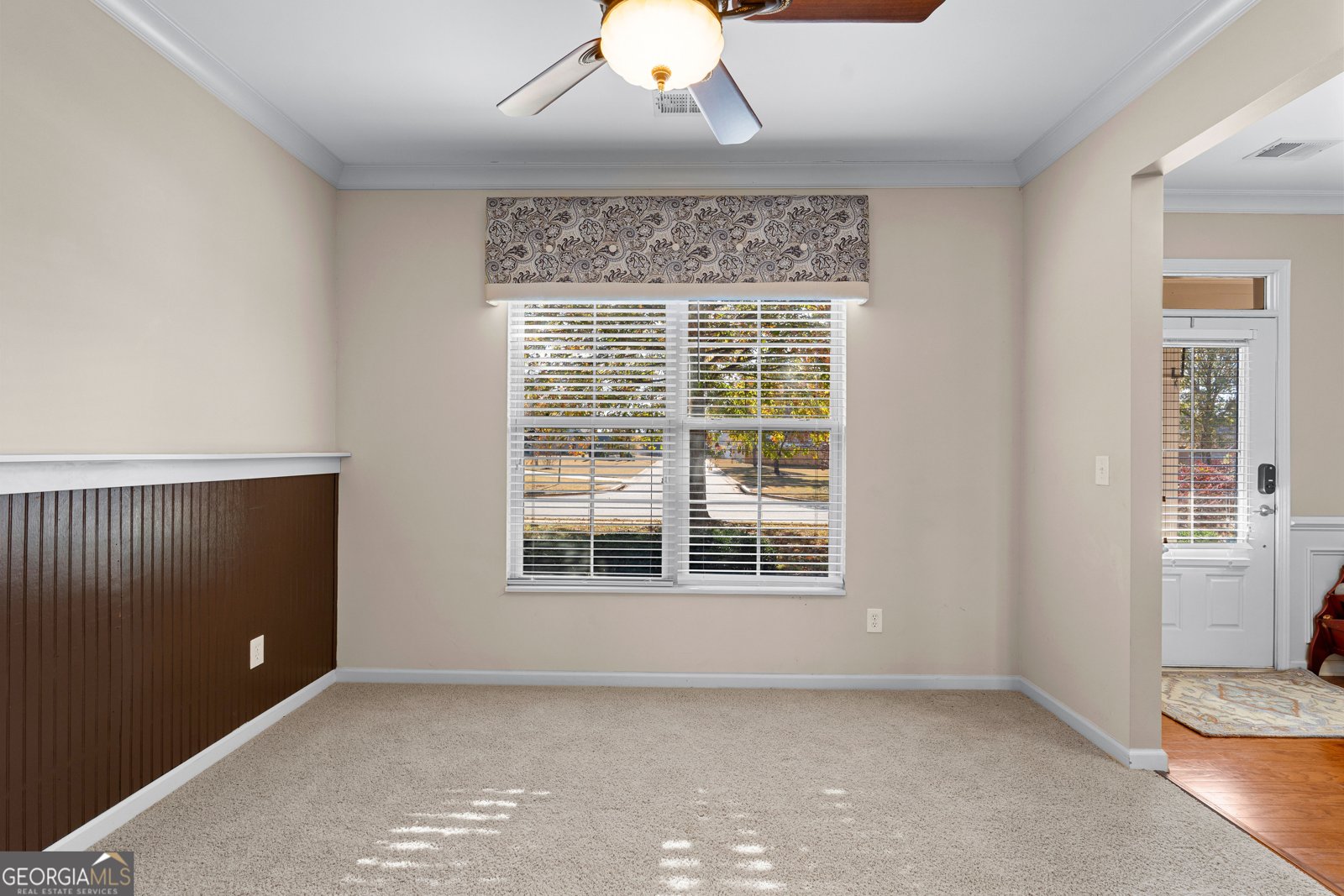 519 Bryant Lake Boulevard Lagrange - 8