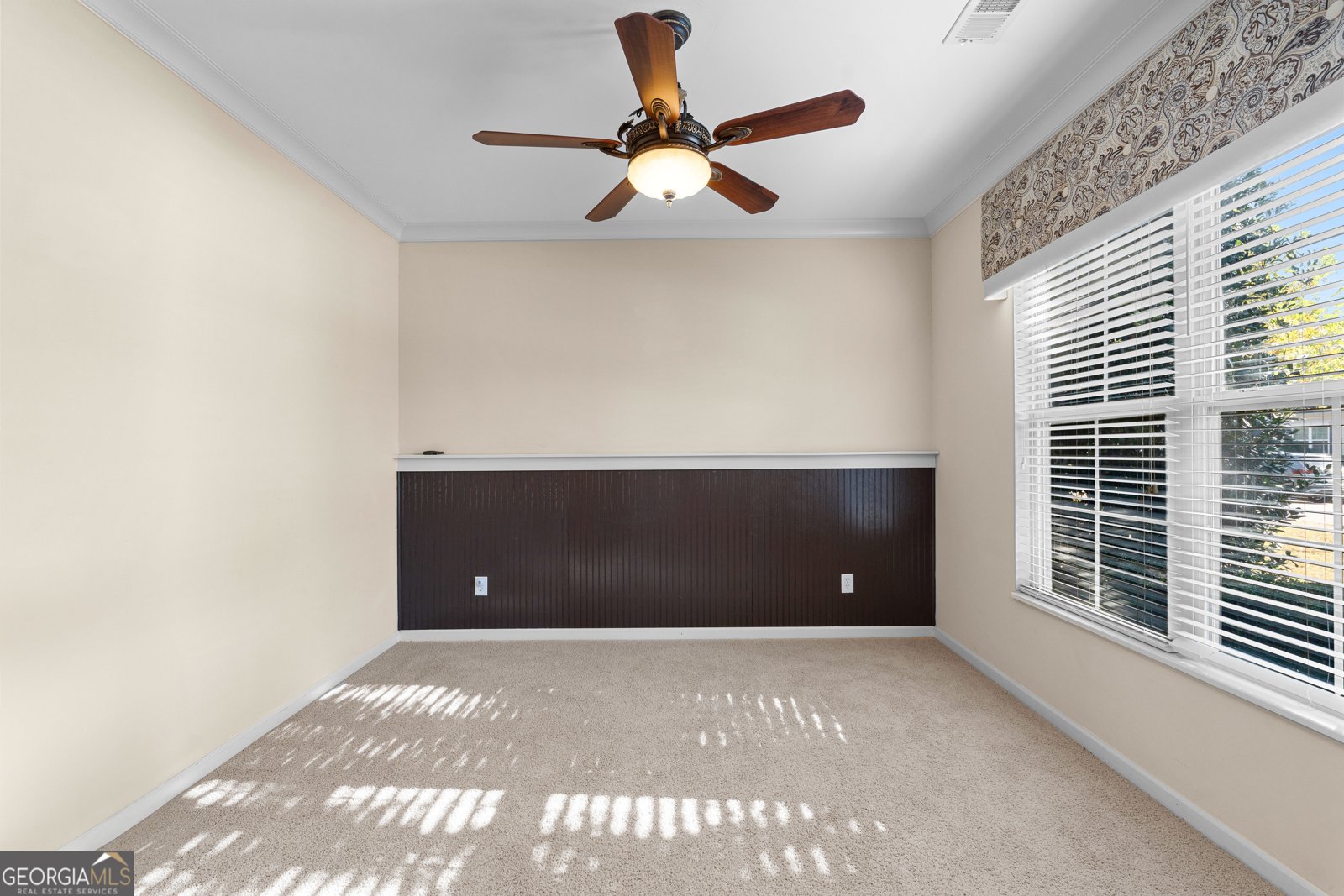 519 Bryant Lake Boulevard Lagrange - 9