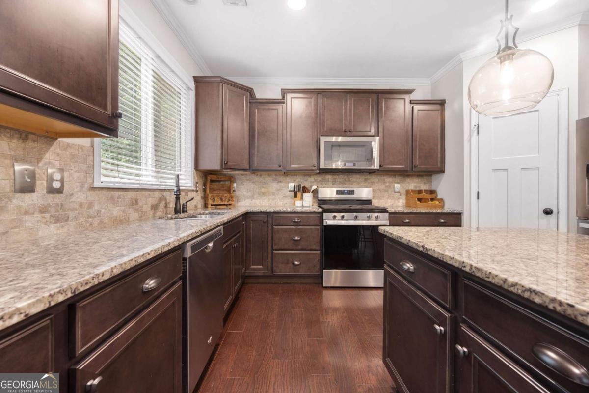 2740 Creekside Manor Drive Powder Springs - 10