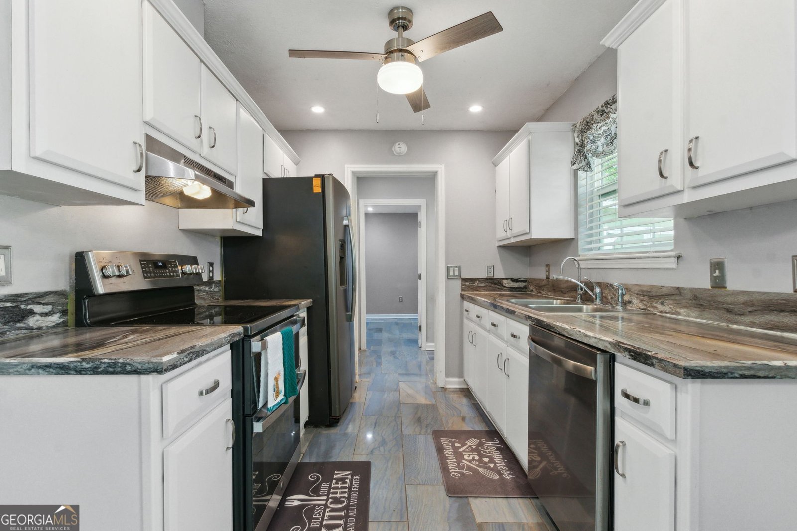 114 Pineneedle Court Kingsland - 12