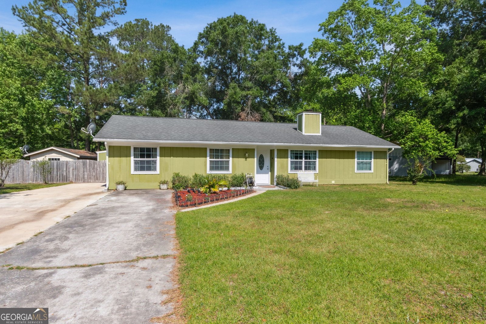 114 Pineneedle Court Kingsland - 4