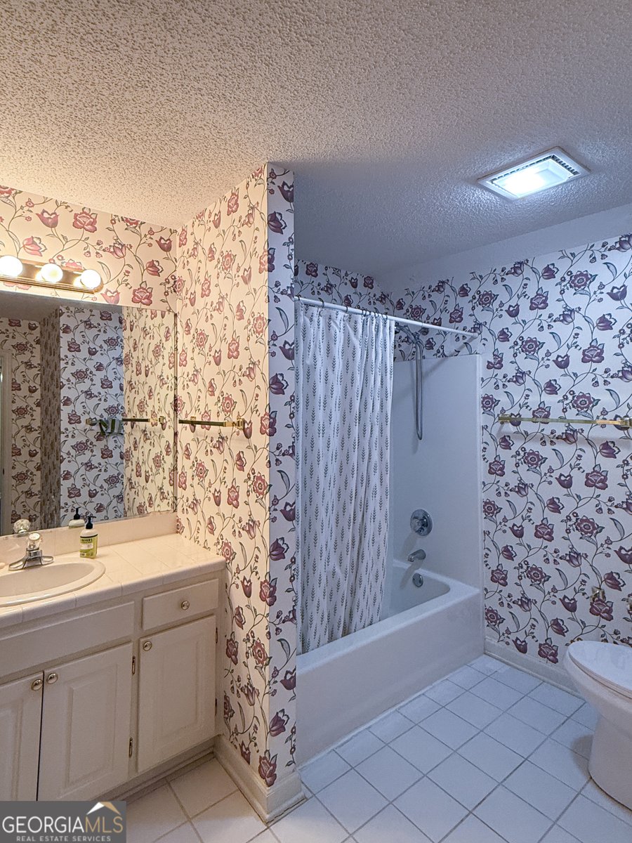 223 Village Drive Lagrange - 25