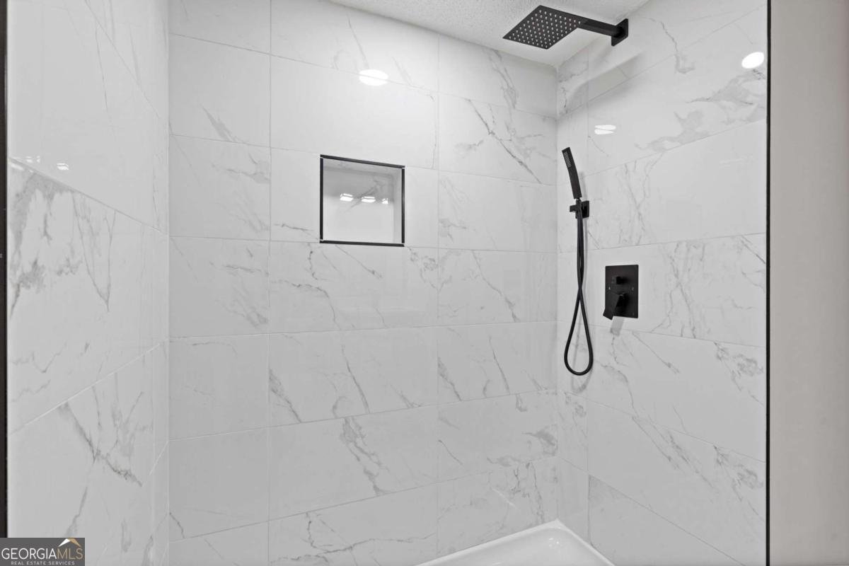 1425 Watercrest Circle Lawrenceville - 21