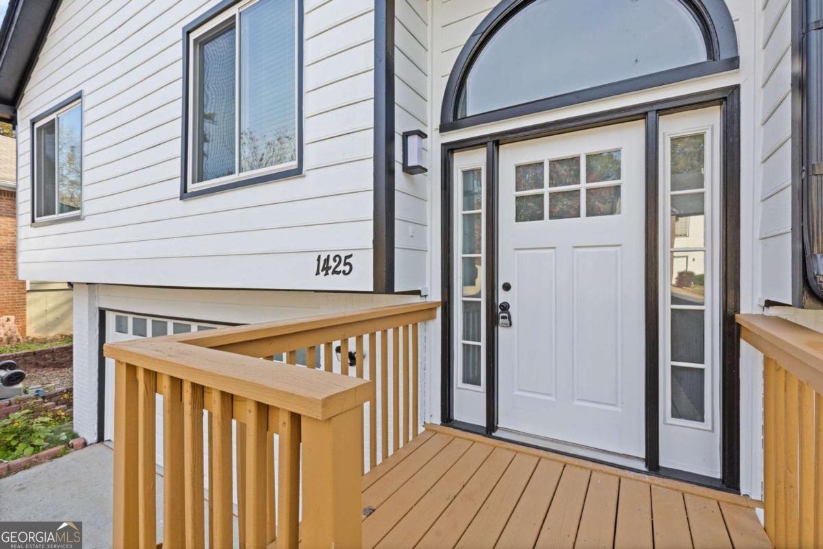 1425 Watercrest Circle Lawrenceville - 6