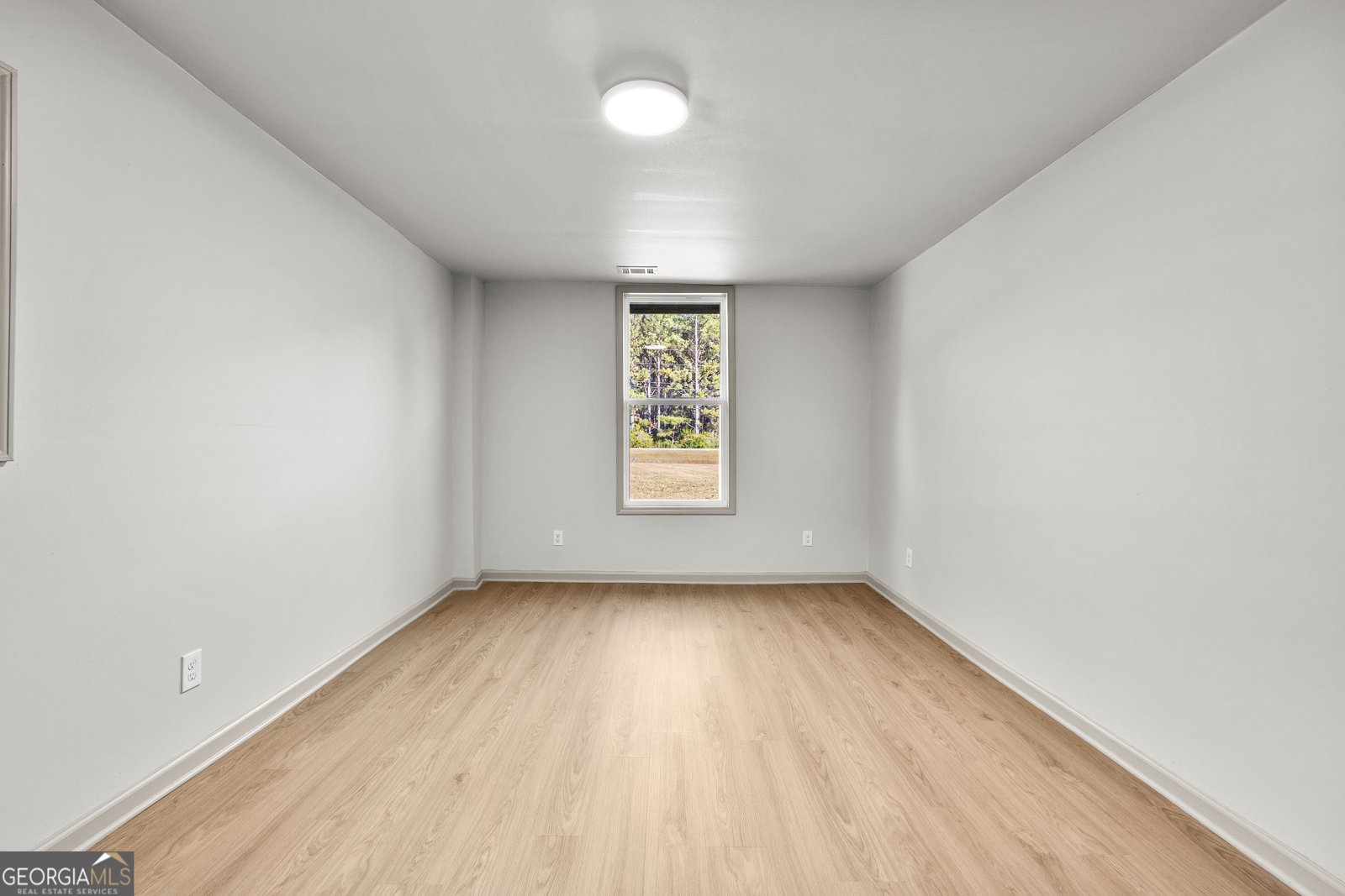 434 Phil Howe Road Manchester - 9