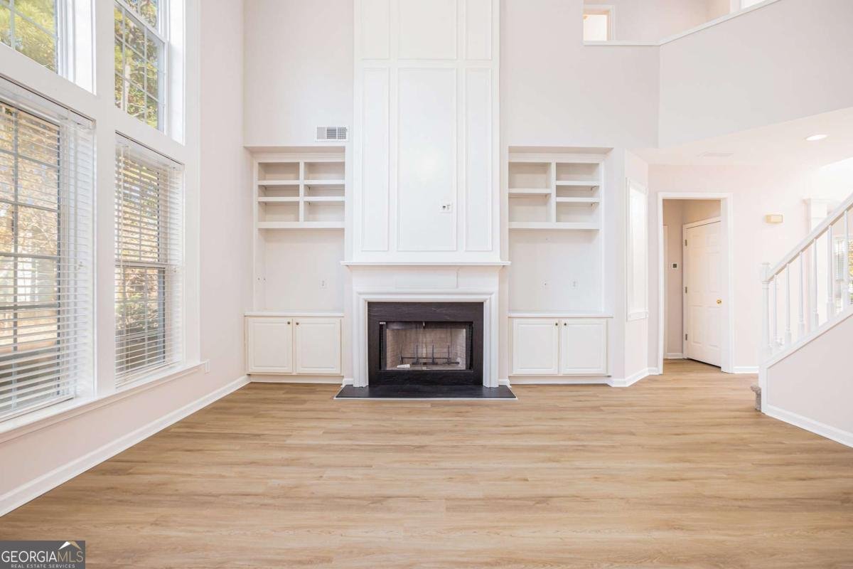 5165 Amberden Hall Drive Suwanee - 10