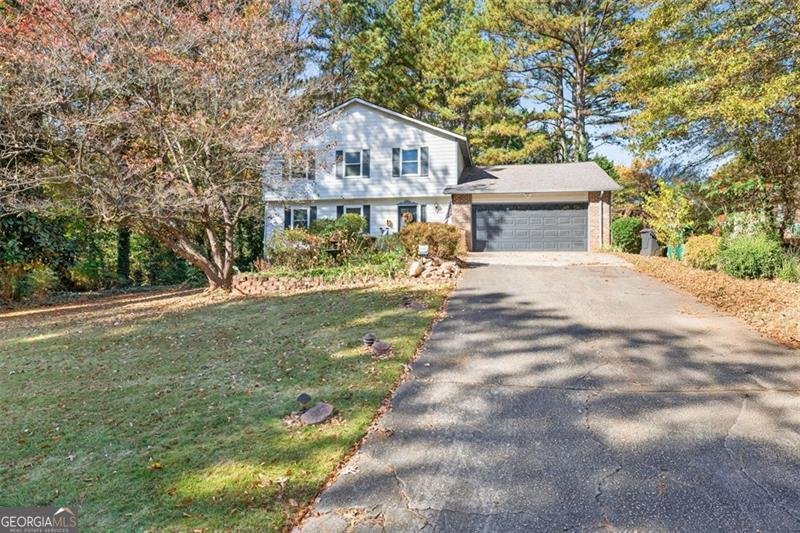 1075 WESTCHESTER Drive Lilburn - 1