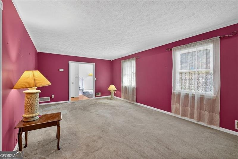 1075 WESTCHESTER Drive Lilburn - 11