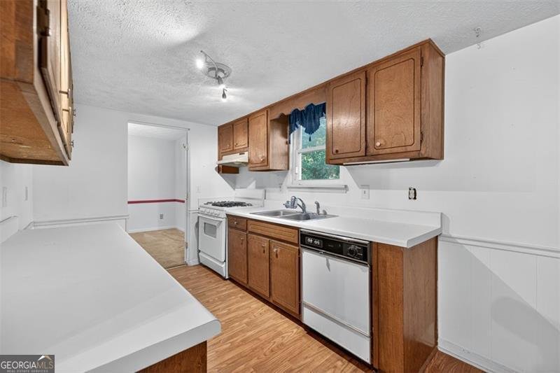 1075 WESTCHESTER Drive Lilburn - 16