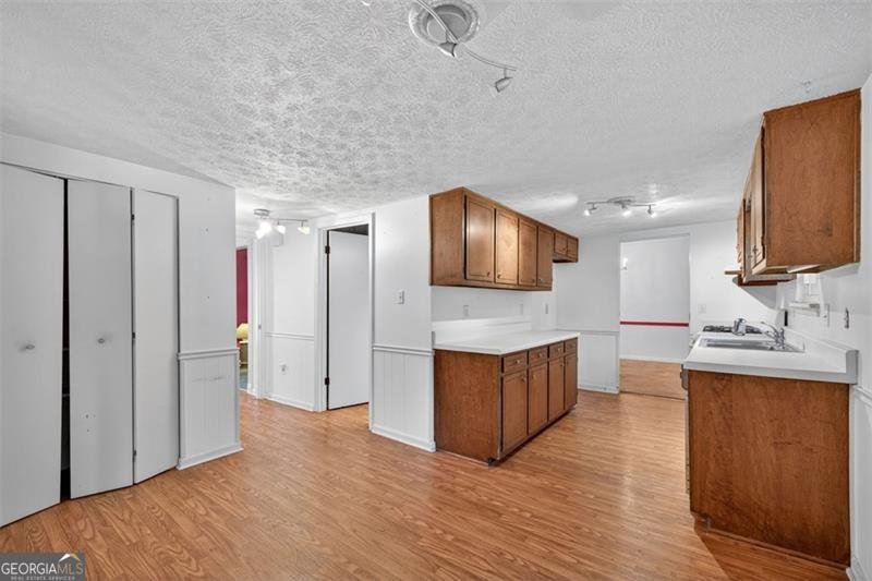 1075 WESTCHESTER Drive Lilburn - 18