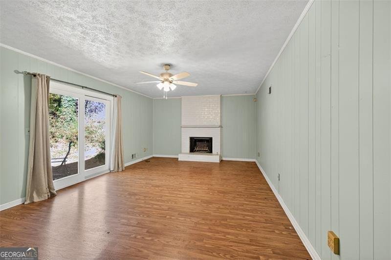 1075 WESTCHESTER Drive Lilburn - 23