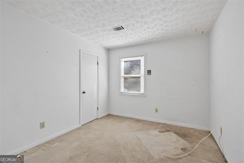 1075 WESTCHESTER Drive Lilburn - 28