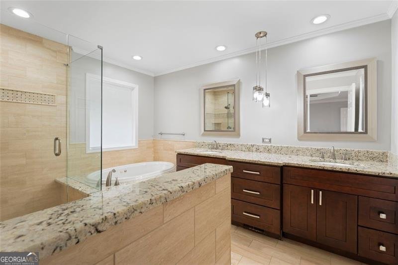 3895 MARHAM PARK Circle Loganville - 35