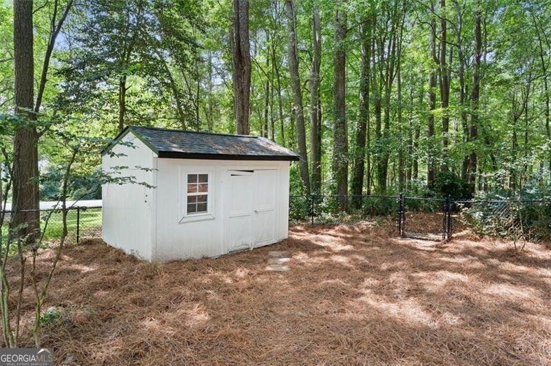 3895 MARHAM PARK Circle Loganville - 9