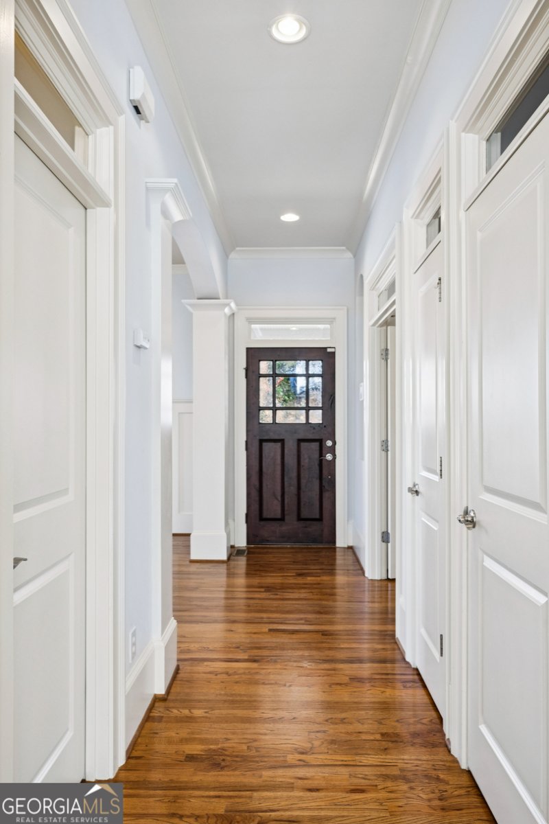 1043 Antioch Drive Brookhaven - 4