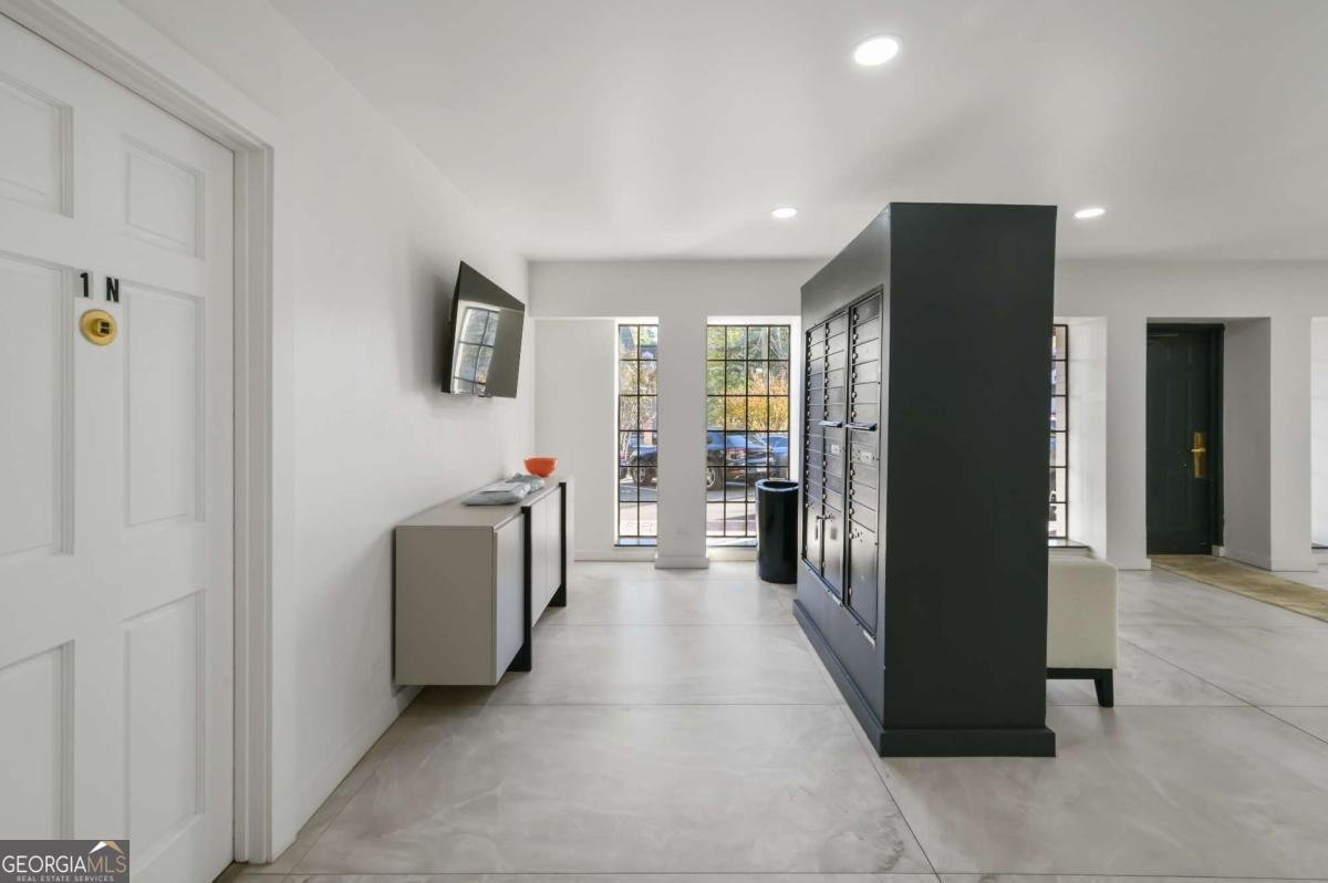 3648 Peachtree Road Atlanta - 27