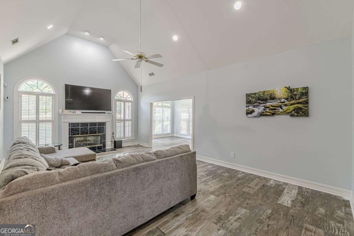 203 Prestwick Way Stockbridge - 10