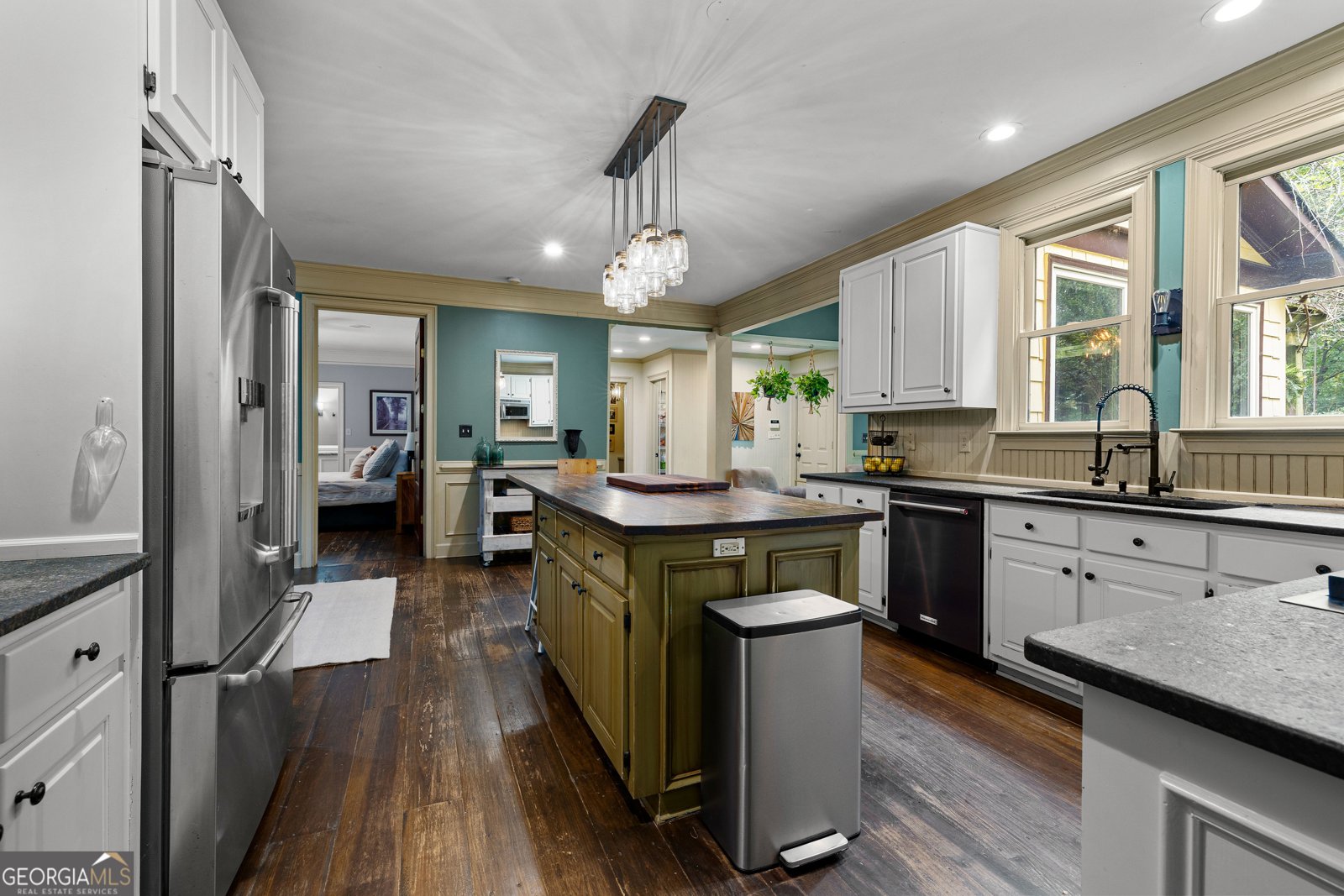 135 Emerald Lane Fayetteville - 25